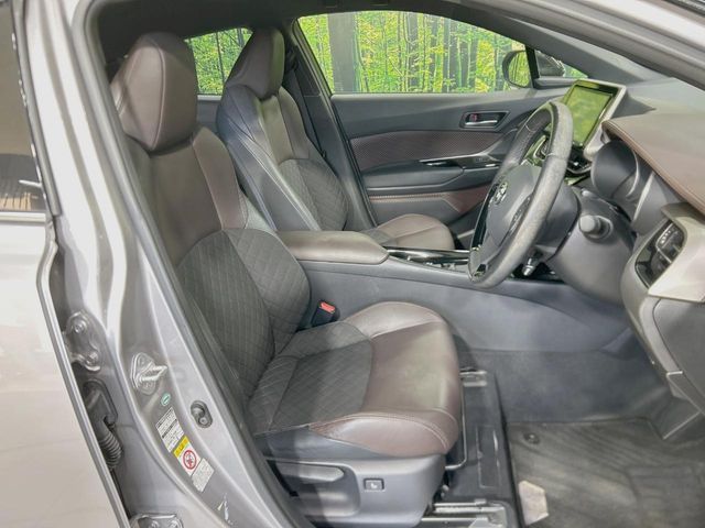 TOYOTA C-HR 2017 Image 31