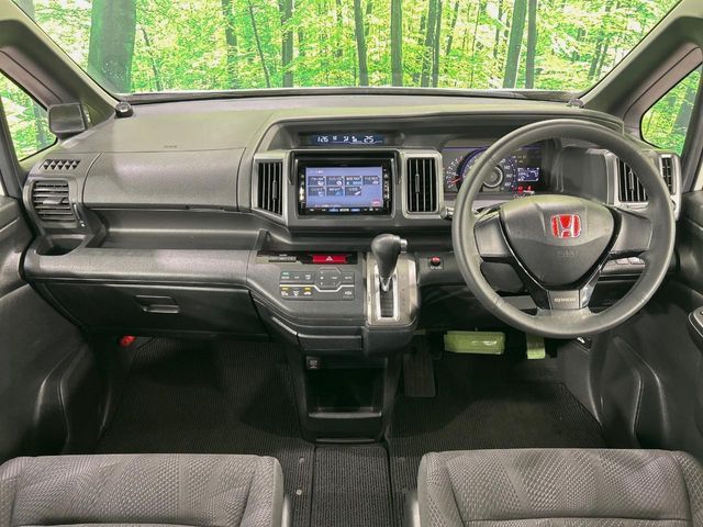 HONDA STEPWAGON SPADA 2011 Image 31
