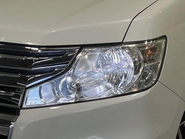 HONDA STEPWAGON SPADA 2011 Image 31