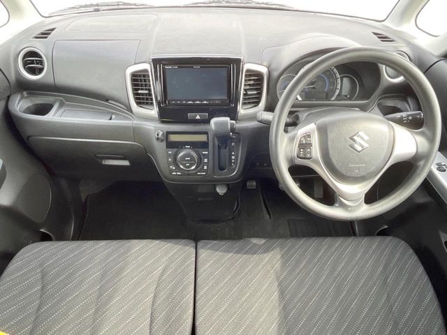 SUZUKI SPACIA 2017 Image 31