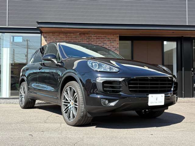 PORSCHE CAYENNE 2016 Image 31