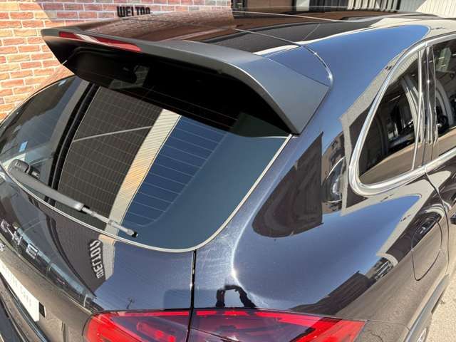 PORSCHE CAYENNE 2016 Image 31