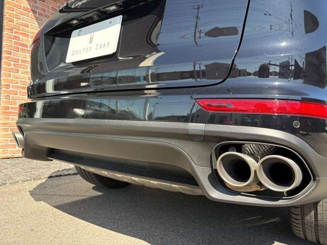 PORSCHE CAYENNE 2016 Image 31