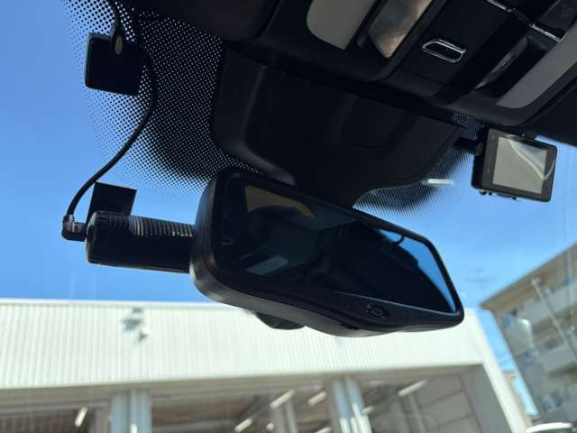 PORSCHE CAYENNE 2016 Image 31