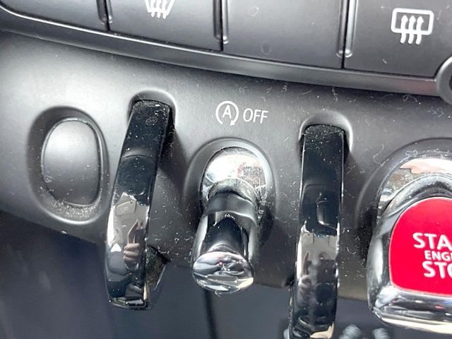 BMW MINI COOPER 5DOO 2016 Image 31