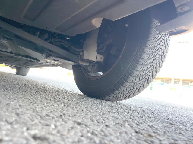 BMW MINI COOPER 5DOO 2016 Image 31