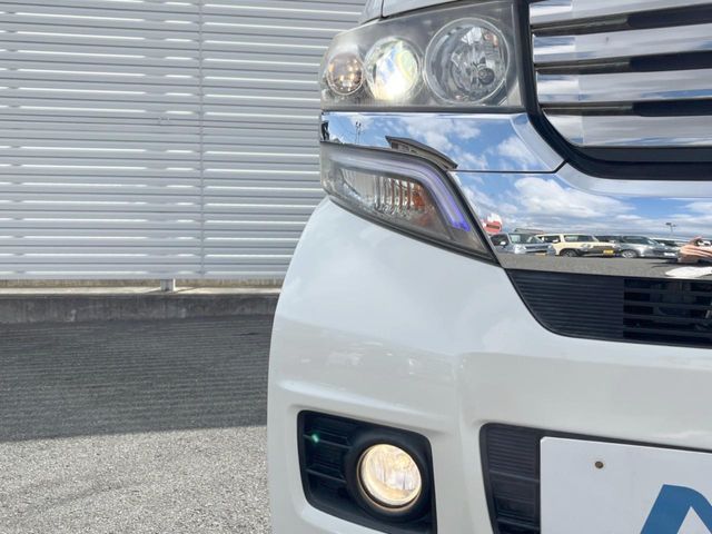 HONDA N BOX CUSTOM 2013 Image 31