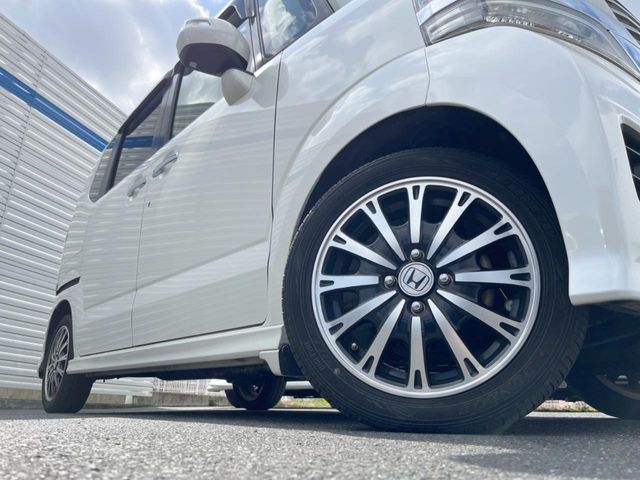 HONDA N BOX CUSTOM 2013 Image 31