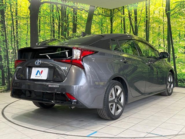 TOYOTA PRIUS 2022 Image 31