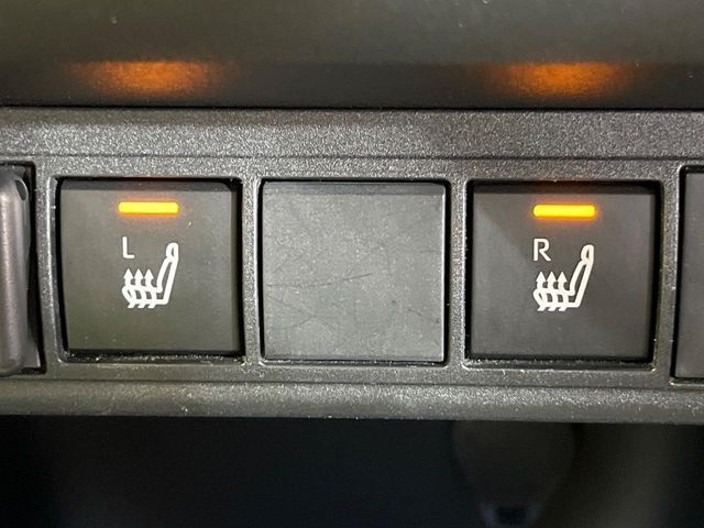 TOYOTA YARIS CROSS HYBRID 2022 Image 31