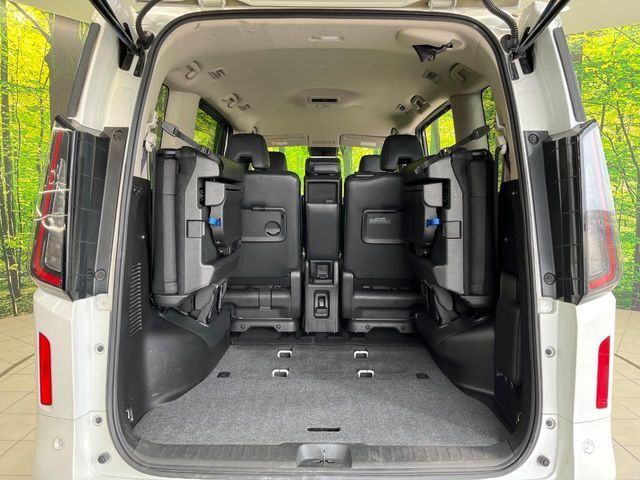 NISSAN SERENA  WG 2023 Image 31