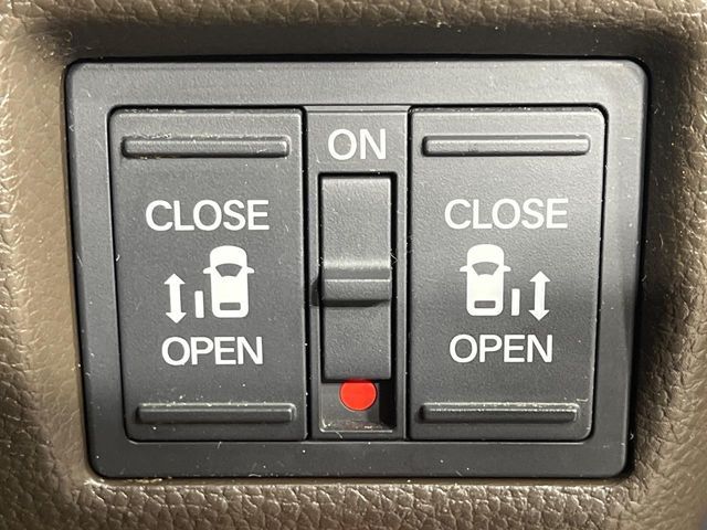 HONDA N BOX 2023 Image 31