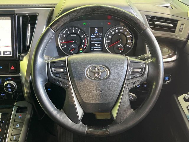 TOYOTA VELLFIRE 2017 Image 31