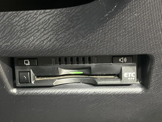 TOYOTA AQUA 2018 Image 31