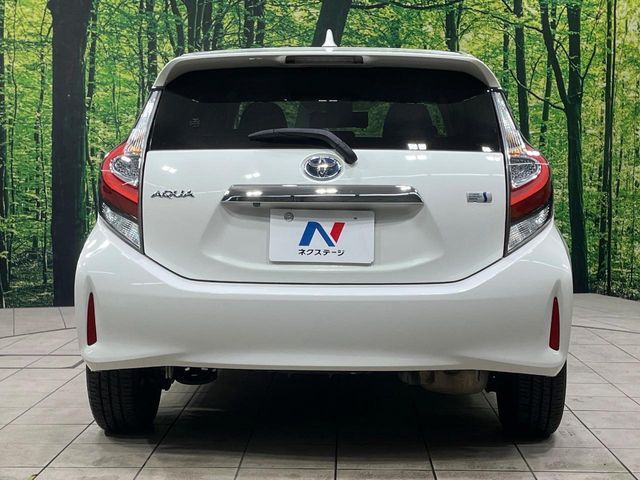 TOYOTA AQUA 2018 Image 31