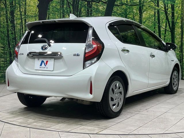 TOYOTA AQUA 2018 Image 31