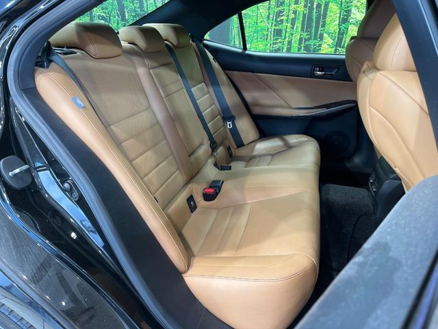 TOYOTA LEXUS IS250 2014 Image 31