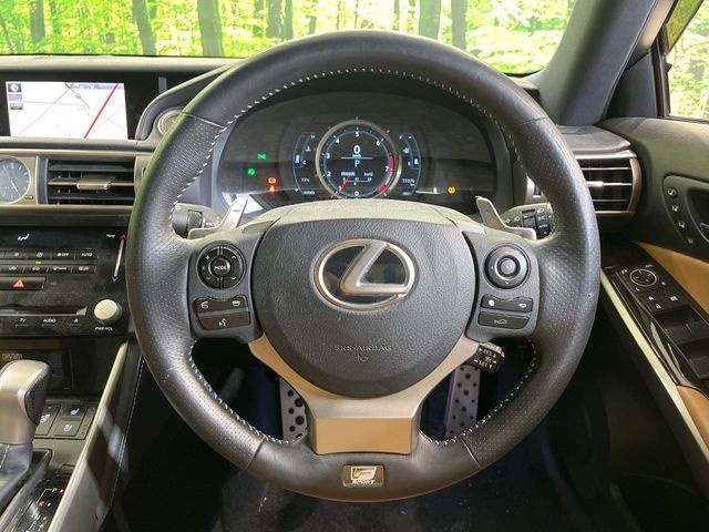 TOYOTA LEXUS IS250 2014 Image 31