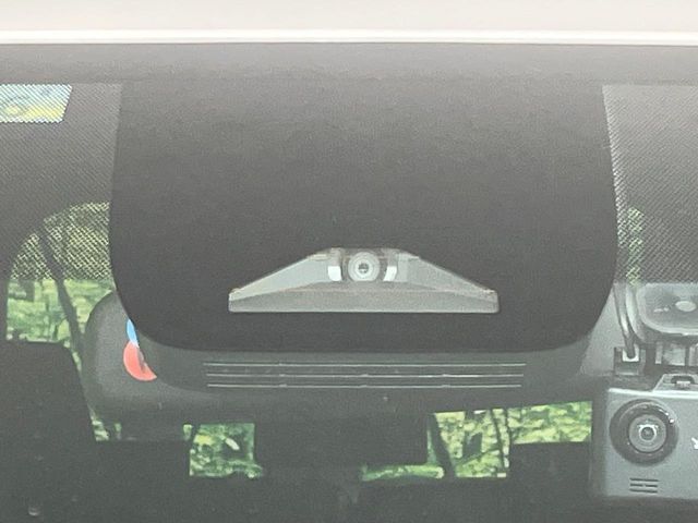 TOYOTA VOXY HYBRID 2023 Image 31