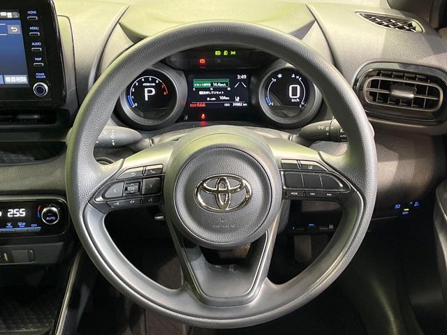 TOYOTA YARIS 2022 Image 31