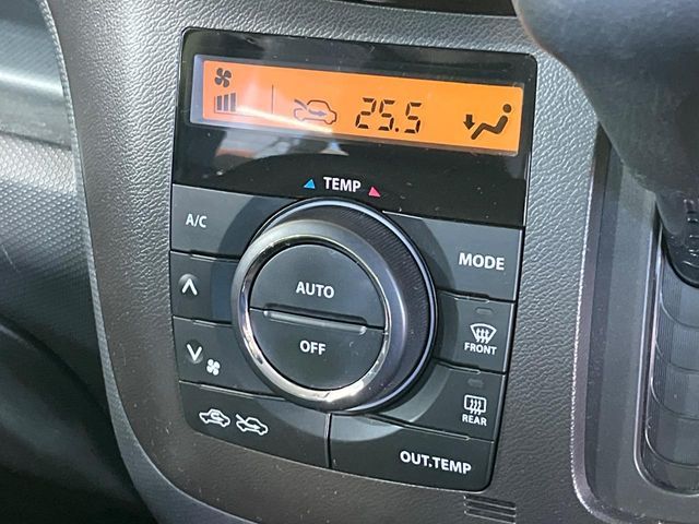 SUZUKI SOLIO 2011 Image 31