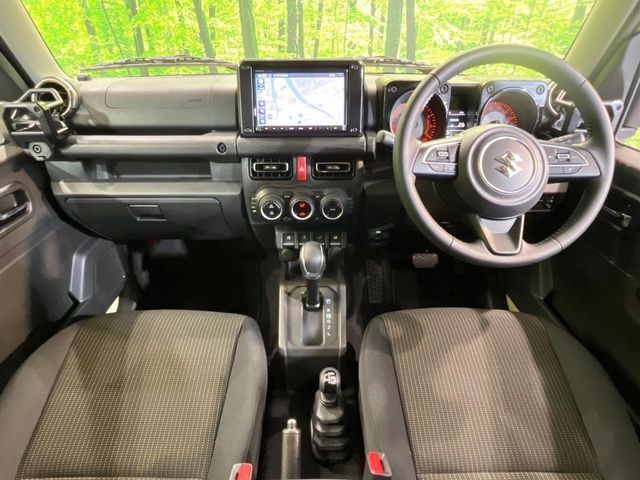 SUZUKI JIMNY NOMADE 2025 Image 31