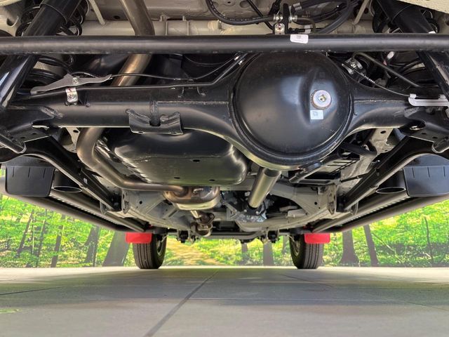 SUZUKI JIMNY NOMADE 2025 Image 31