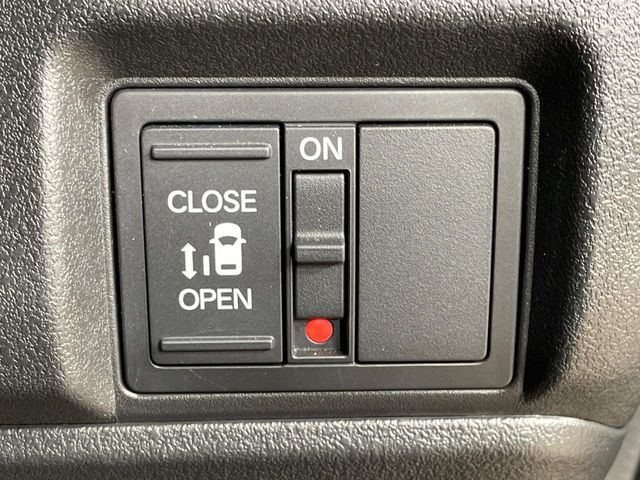 HONDA N BOX 2024 Image 31