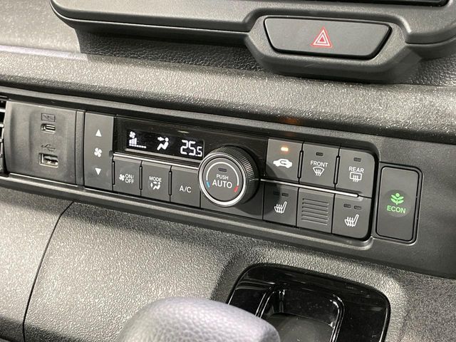 HONDA N BOX 2024 Image 31