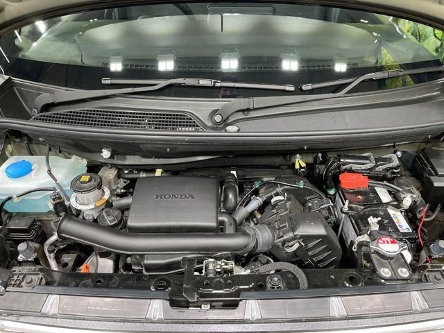 HONDA N BOX 2024 Image 31
