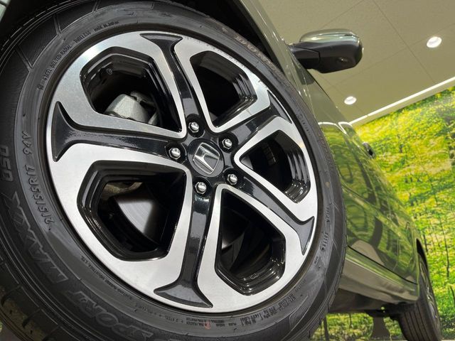 HONDA VEZEL HYBRID 2018 Image 31