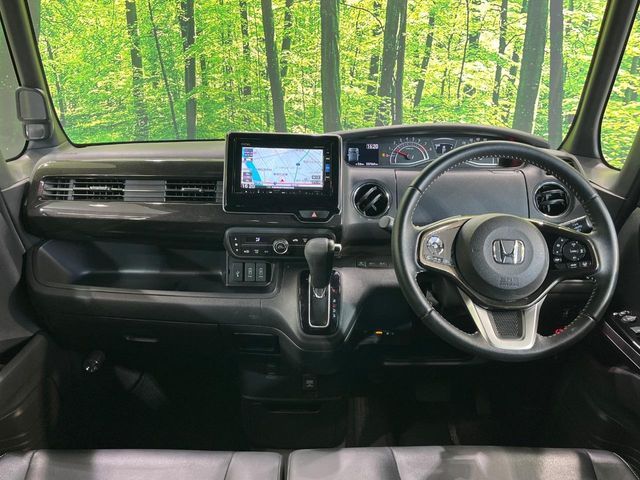 HONDA N BOX CUSTOM 2019 Image 31