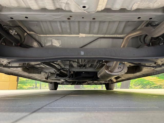 HONDA N BOX 2019 Image 31