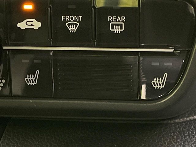 HONDA N BOX CUSTOM 2021 Image 31