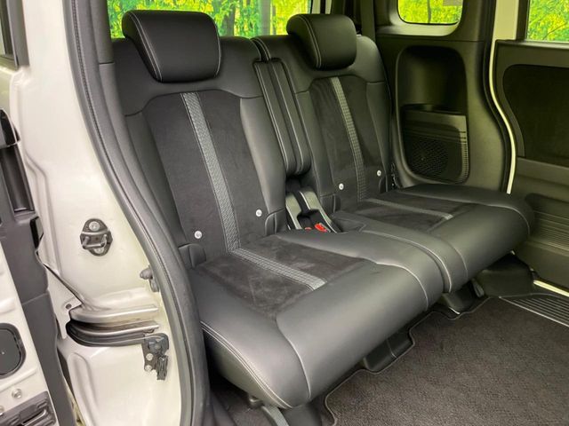 HONDA N BOX CUSTOM 2021 Image 31