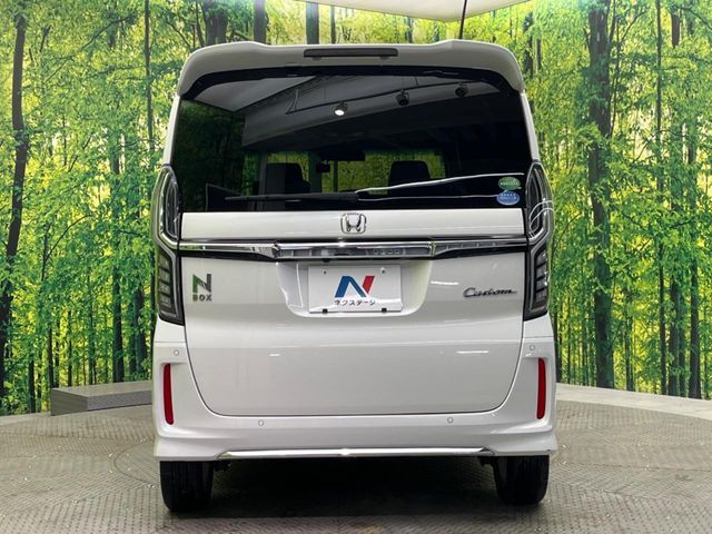 HONDA N BOX CUSTOM 2021 Image 31