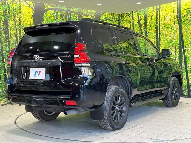 TOYOTA LANDCRUISER PRADO 2023 Image 31