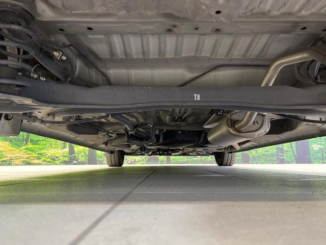 HONDA N BOX 2019 Image 31