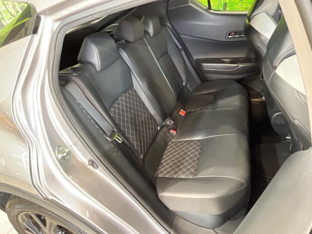 TOYOTA C-HR 2018 Image 31