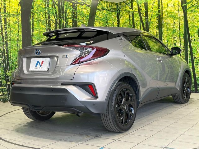 TOYOTA C-HR 2018 Image 31