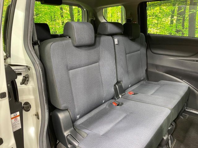 TOYOTA SIENTA HYBRID 2017 Image 31