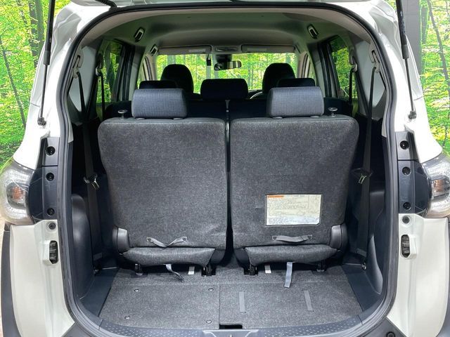 TOYOTA SIENTA HYBRID 2017 Image 31