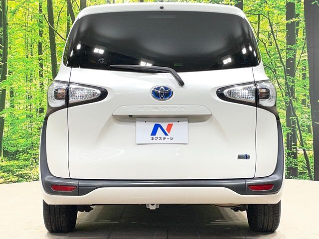 TOYOTA SIENTA HYBRID 2017 Image 31