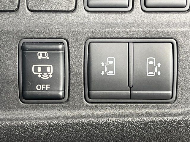 NISSAN SERENA  S-HYBRID 2017 Image 31