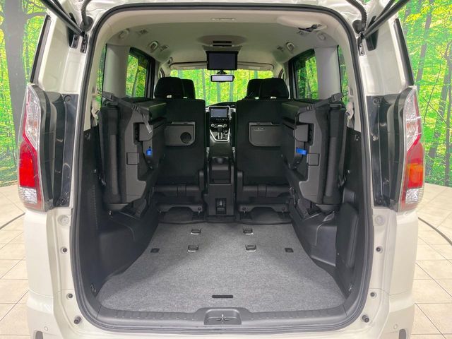 NISSAN SERENA  S-HYBRID 2017 Image 31