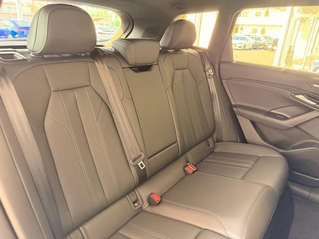 AUDI Q6 E-TRON 2025 Image 31