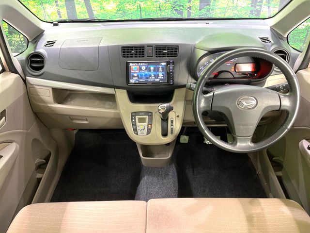 DAIHATSU MOVE CUSTOM 2013 Image 31