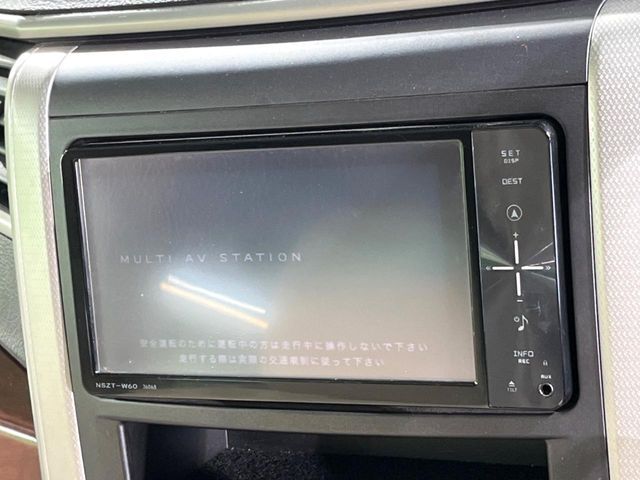 TOYOTA VELLFIRE 2011 Image 31