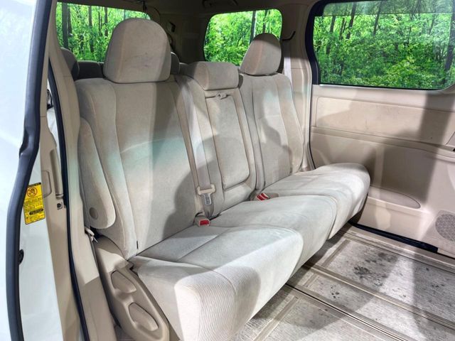 TOYOTA VELLFIRE 2011 Image 31