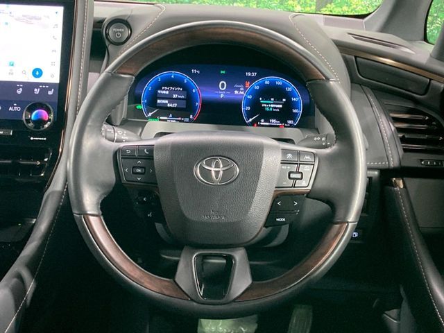 TOYOTA ALPHARD HYBRID 2024 Image 31